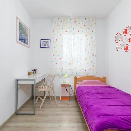 3 Bedroom Lovely In Valbandon